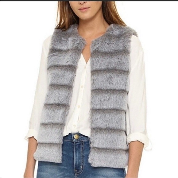 Joie Andrina Plush Faux-Fur Vest in Gray - Size Small - Picture 1 of 9